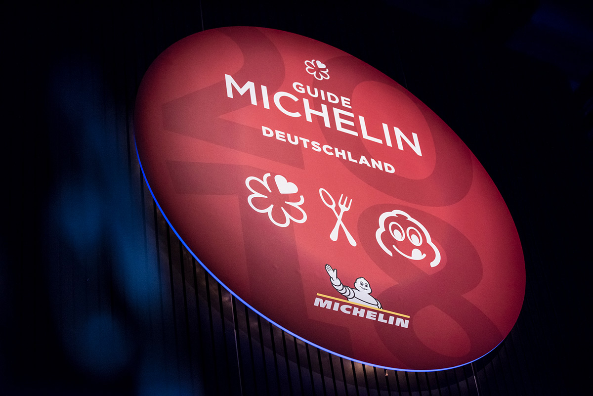 Die wichtigsten Restaurantführer: alles über den Guide Michelin und ein Vergleich zu Gault Millau, Feinschmecker, Falstaff & Co.